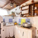 Holiday home Casa Cueva Gaspara